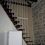 شقة Cukarin بول
